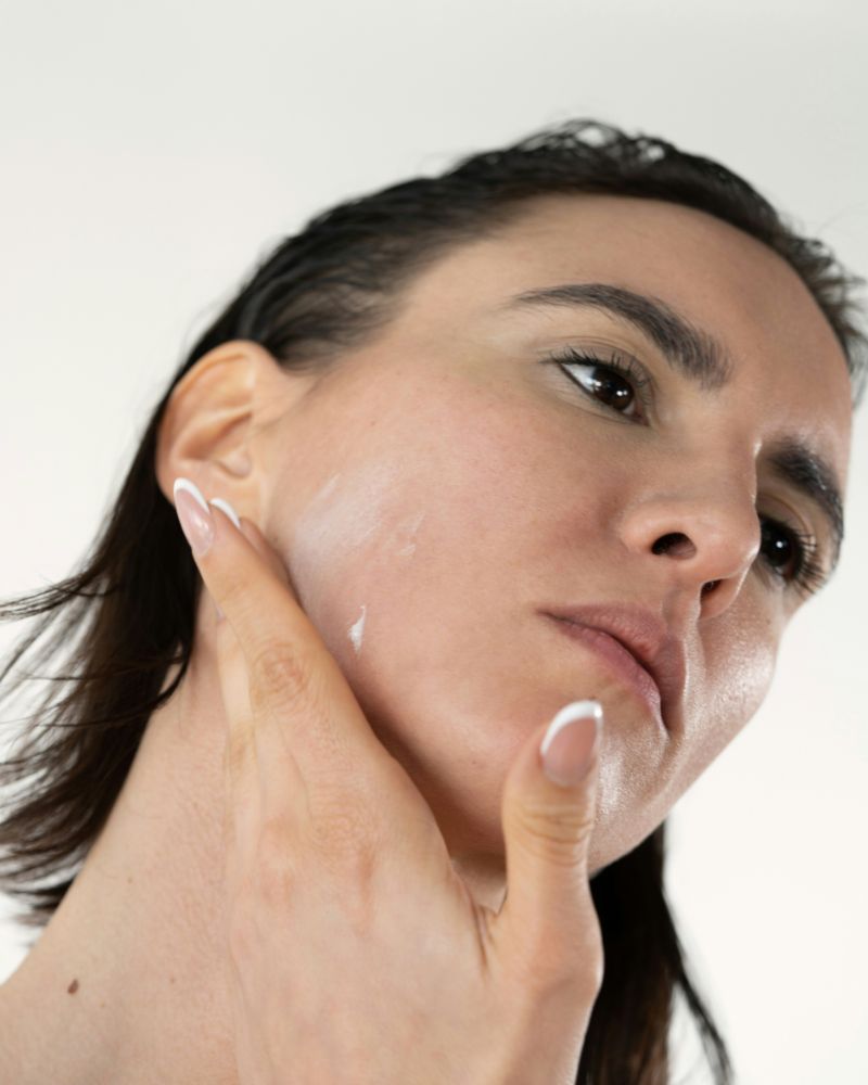 What is the 4-2-4 cleansing method?