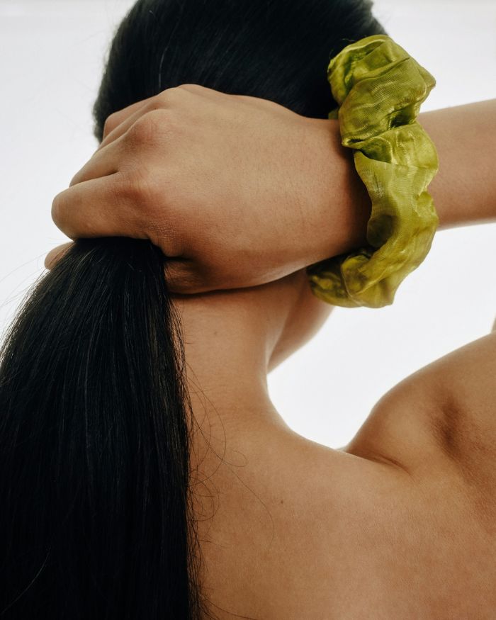 Low vs. high porosity hair: how to test it and find the best care | Nourished