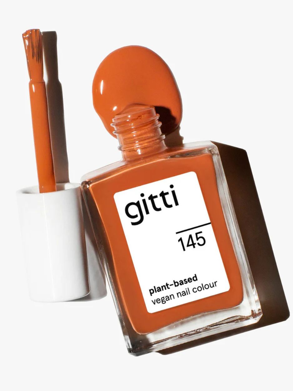 Burnt Cinammon, no. 145, Gitti, natural nail polish, natuurlijke nagellak, donker oranje nagellak, burnt orange polish, plant-based nail polish, vegan nail colour, vegan, nail care, nagelverzorging, 23-free, PETA certified, Nourished