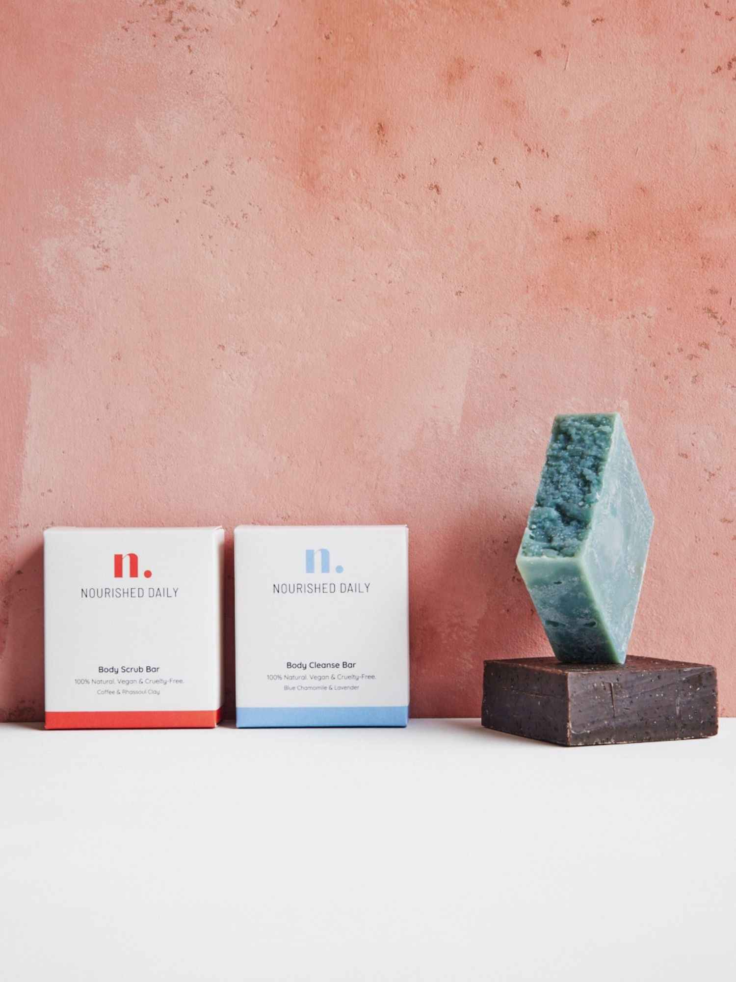 Nourished Daily | Nourished | Nourished.nl | Nourished Home Brand | Cleanse Bar | Natural Soap | Natuurlijke Zeep | Zeep Bar | Stuk Zeep | Scrub Bar | Body Bar | Cleanse Bar Gevoelige Huid | Acne Cleanser Bar | Dry Skin Bar | Zeep voor Gevoelige Huid | Zero Waste Zeep | Non-Plastic Soap Bar