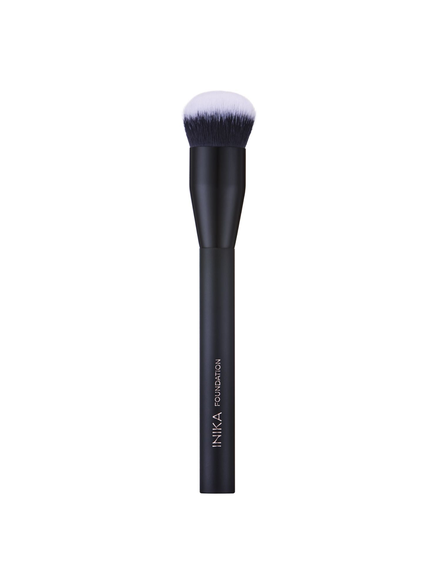 Foundation brush, brush, Inika Organic, Inika, Nourished, foundation kwast, makeup brush, make-up kwast, vegan kwast, vegan brush, vegan beauty, foundation, makeup, bleding brush