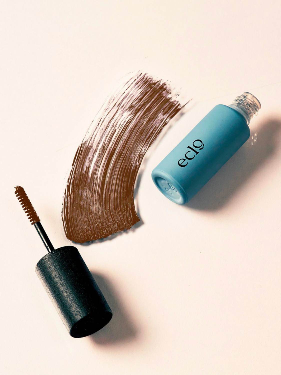 Mascara Marron Chaud, natural brown mascara, Eclo makeup, Nourished