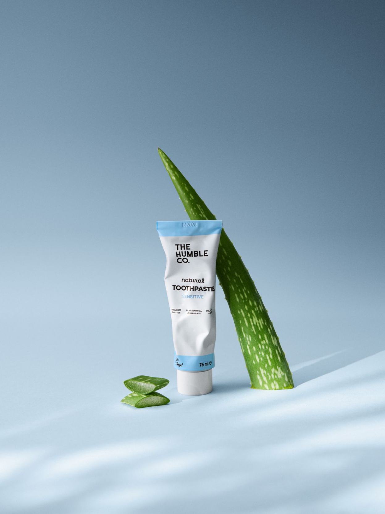 Natural Toothpaste Sensitive, The HumbleCo, Nourished