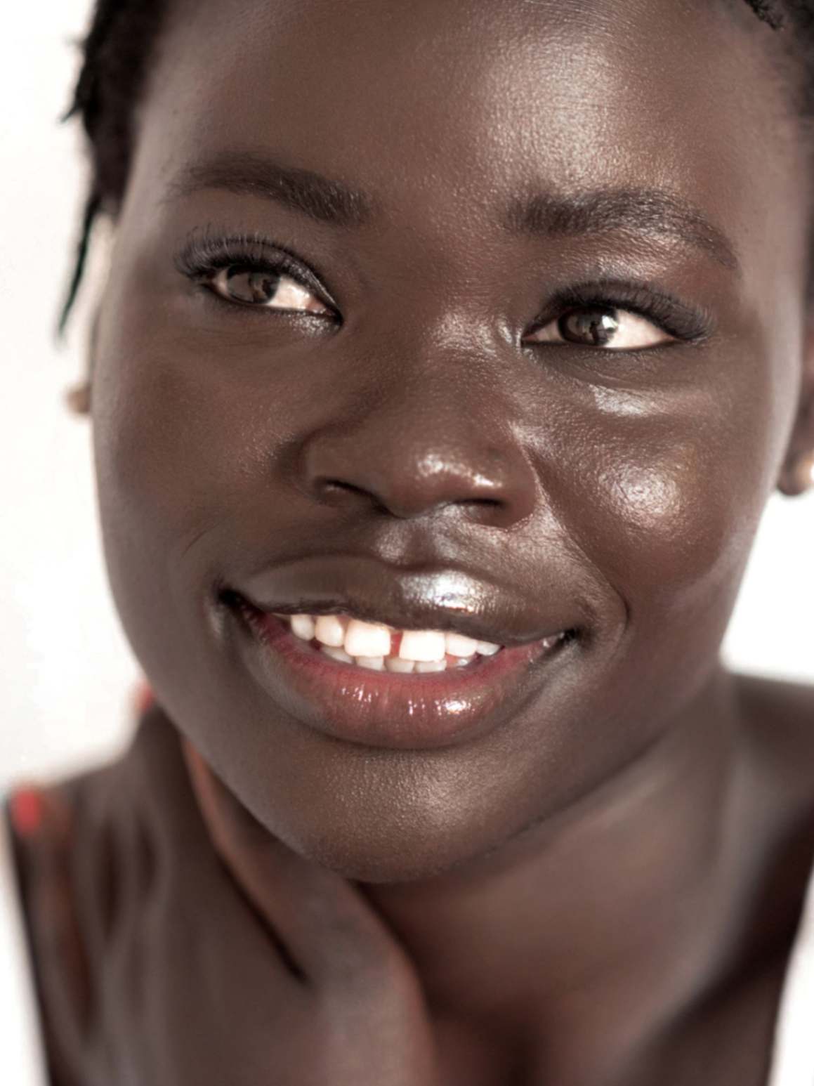 Oat Milk Liquid Foundation Truffle, dewy foundation, Ere Perez, Nourished