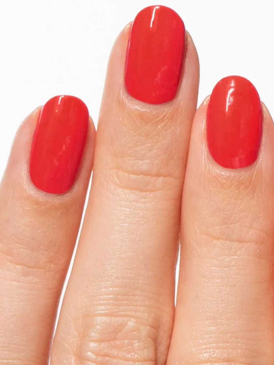 Fiery Red, no. 101, Gitti, natural nail polish, natuurlijke nagellak, rode nagellak, red nail polish, plant-based nail polish, vegan nail colour, vegan, nail care, nagelverzorging, 23-free, PETA certified, Nourished