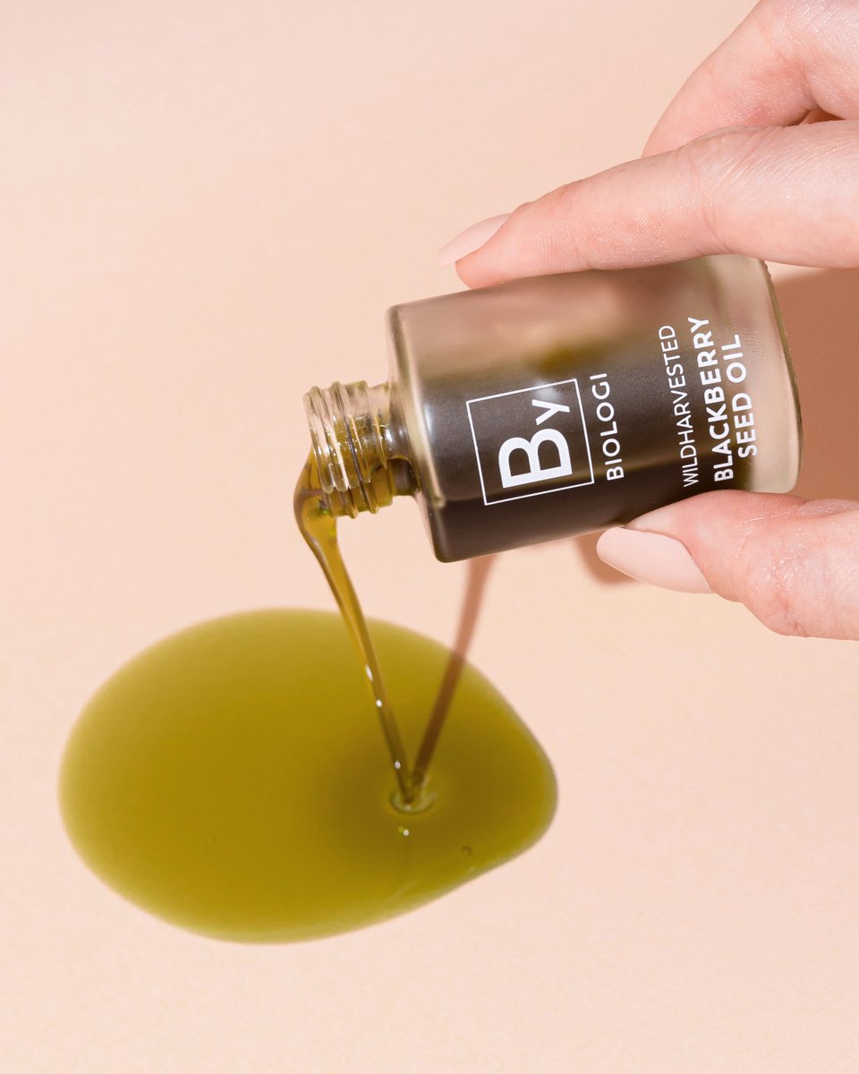 Biologi. Blackberry Seed Oil. Natural Skincare. By oil. Natuurlijke Huidverzorging. Vitamin K. Vitamine K. Natuurlijke Olie. Nourished.