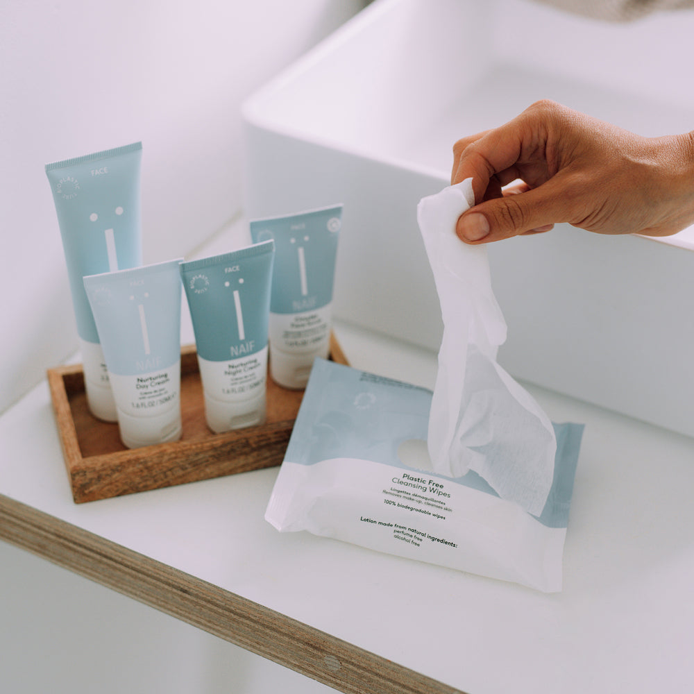 Plastic Free Cleansing Face Wipes 1 Pack. Made in the Netherlands. Biodegradable. Ocean-Friendly. Dermatologically tested. Free from Microplastics. Free from Parabens & Mineral Oils, 100% Vegan, Face Wipes, Gezichtsreinigingsdoekjes, plastic-free, Naif, Naïf Skin Care, Nourished, Nourishedeu